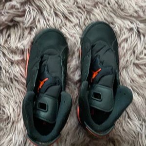 Jordan, Infrared 6’s, little kids, no laces